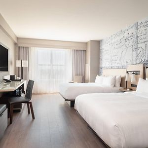 Concierge Queen Concierge level Guest room 2 Queen
